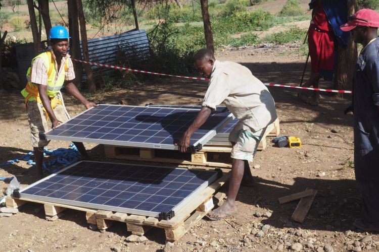 pay on the go off grid solar in Africa